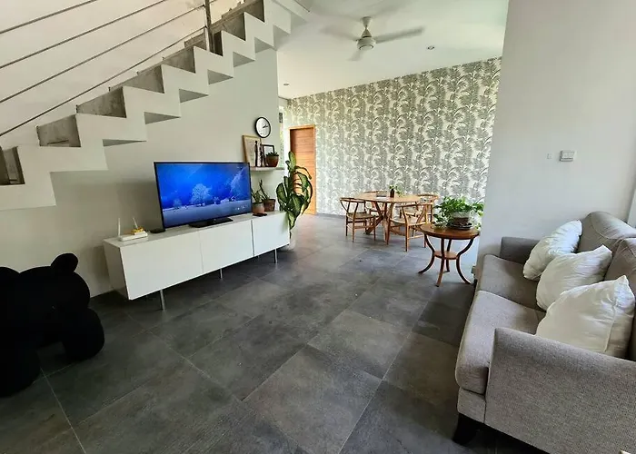 Otilia: 3bed With Pool فيلة سمينياك