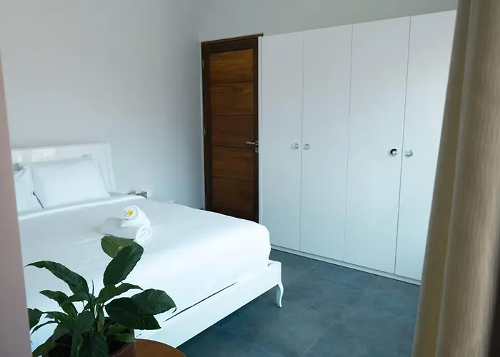 Otilia: 3bed With Pool فيلة *